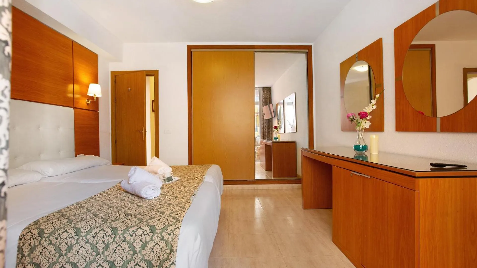 Apartamento Alta 507 Πουέρτο Ντε Λα Κρουζ 0*,